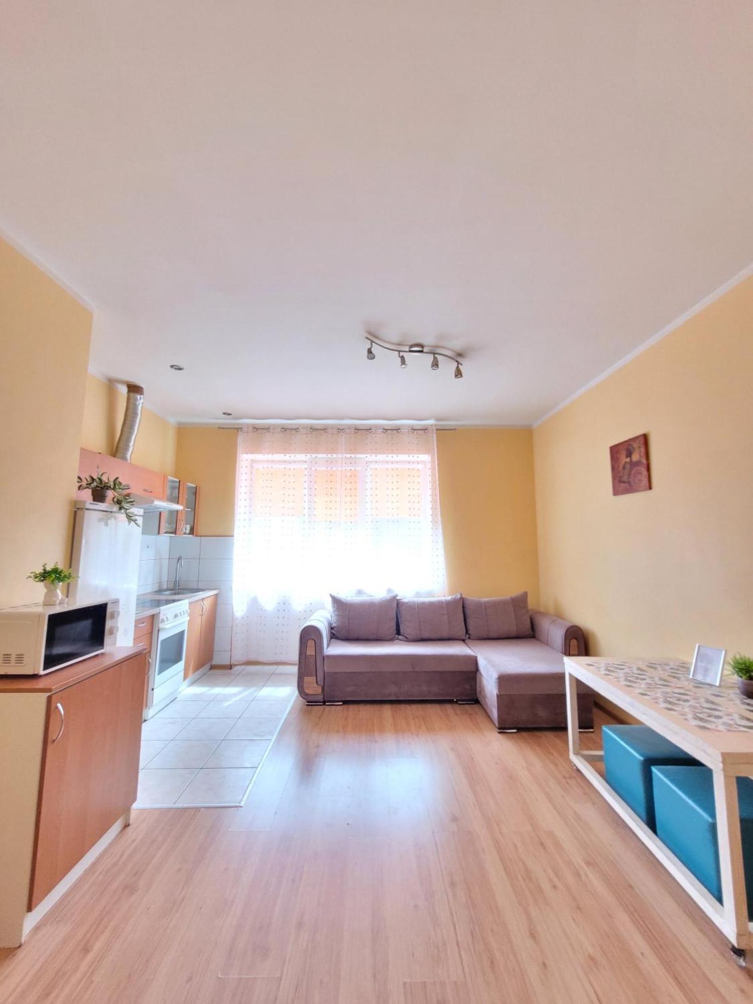 Giedres Apartaments-Alkava Kaunas Exterior photo